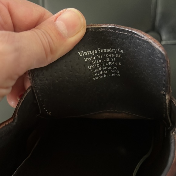 Man’s dress shoes - Picture 4 of 4